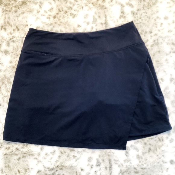 Athleta Dresses & Skirts - ATHLETA Volley Tennis Skort
